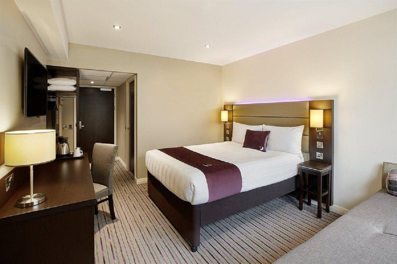 Premier Inn Ashby De La Zouch Bagian luar foto
